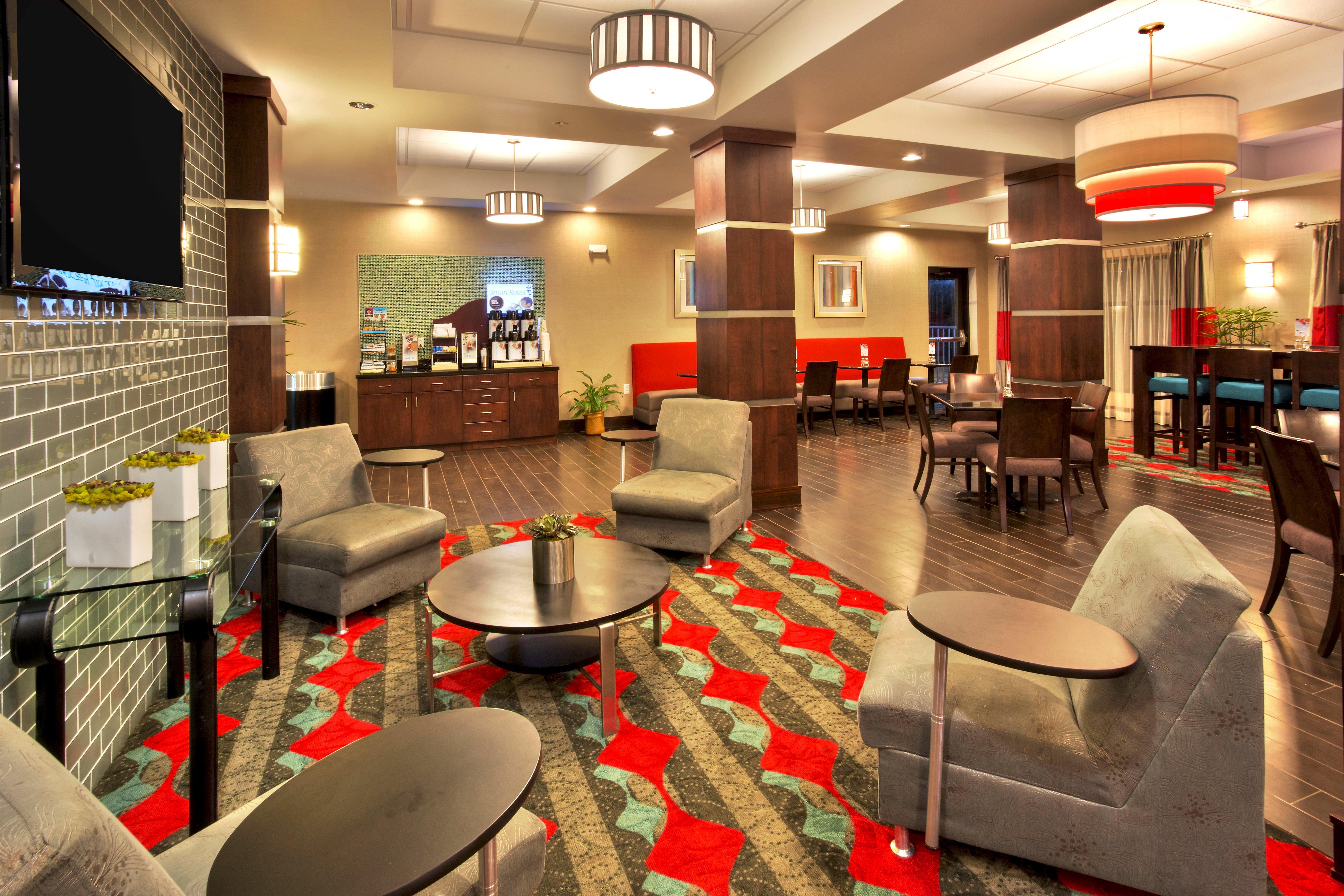 Holiday Inn Express & Suites Oak Ridge By Ihg Buitenkant foto