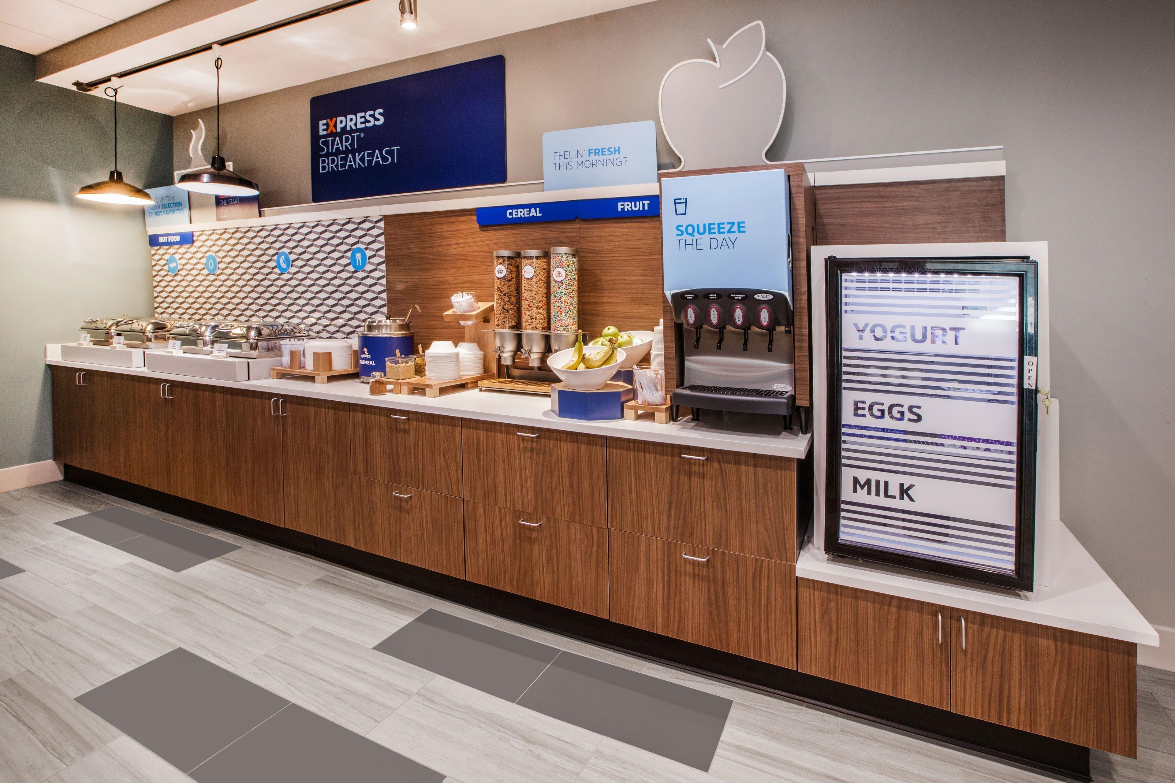 Holiday Inn Express & Suites Oak Ridge By Ihg Buitenkant foto