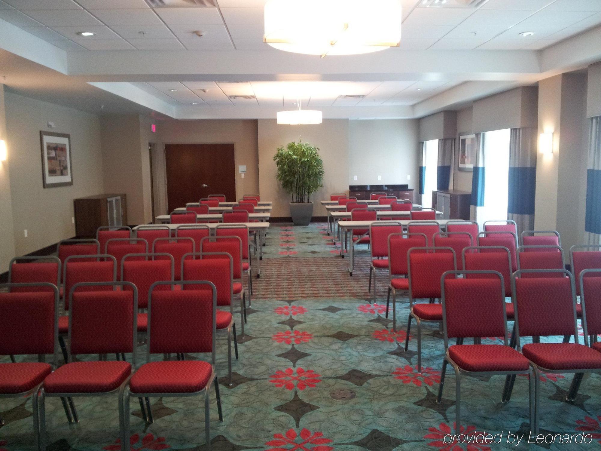 Holiday Inn Express & Suites Oak Ridge By Ihg Buitenkant foto